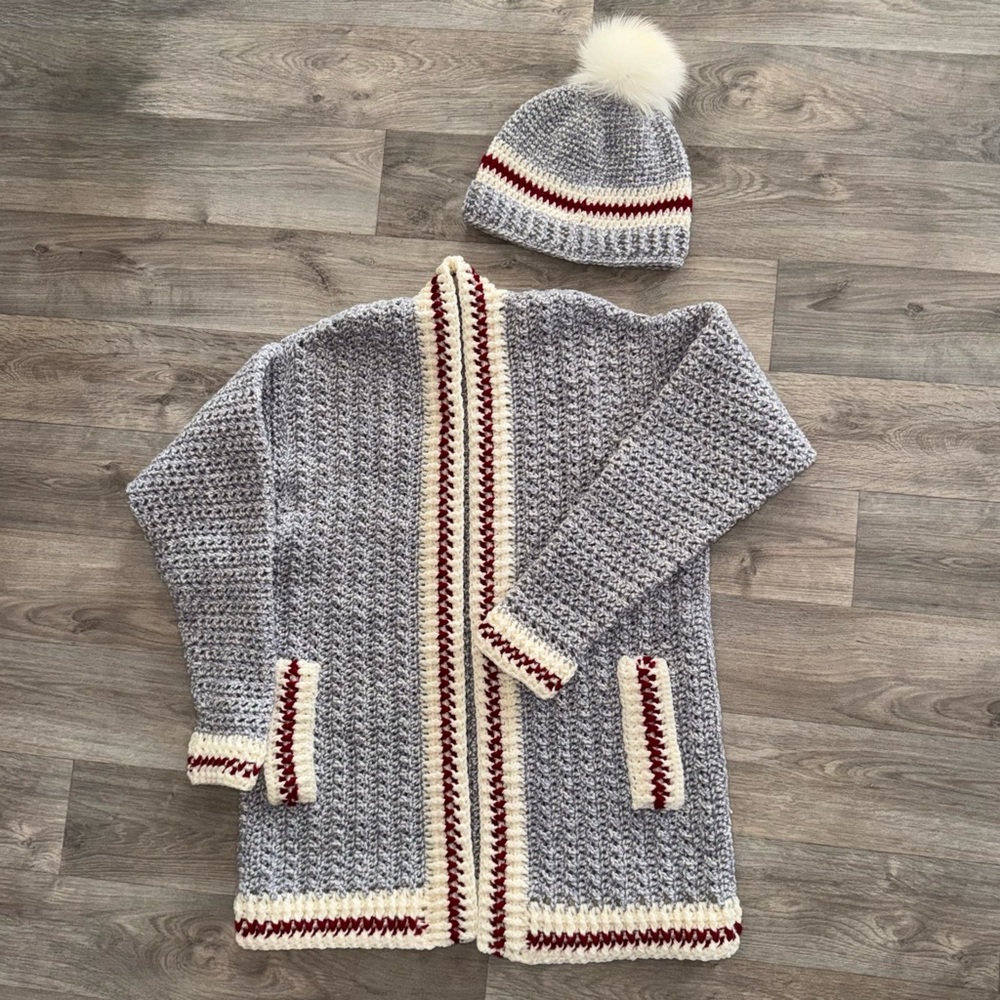 Handmade Chunky Crochet Wool open front Cardigan with matching tuque sz Medium